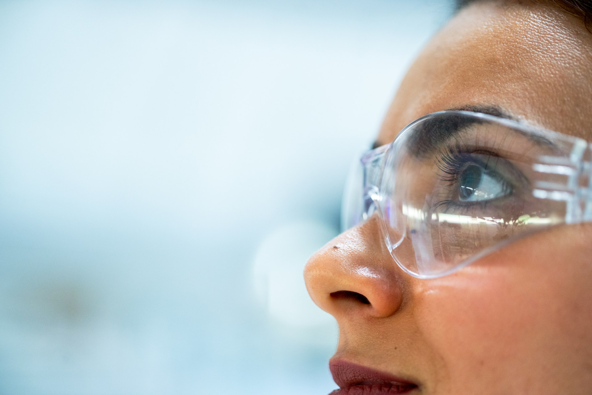 The Advanced NDT Service Division Was Established